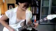 hot girl chơi guitar cực đỉnh